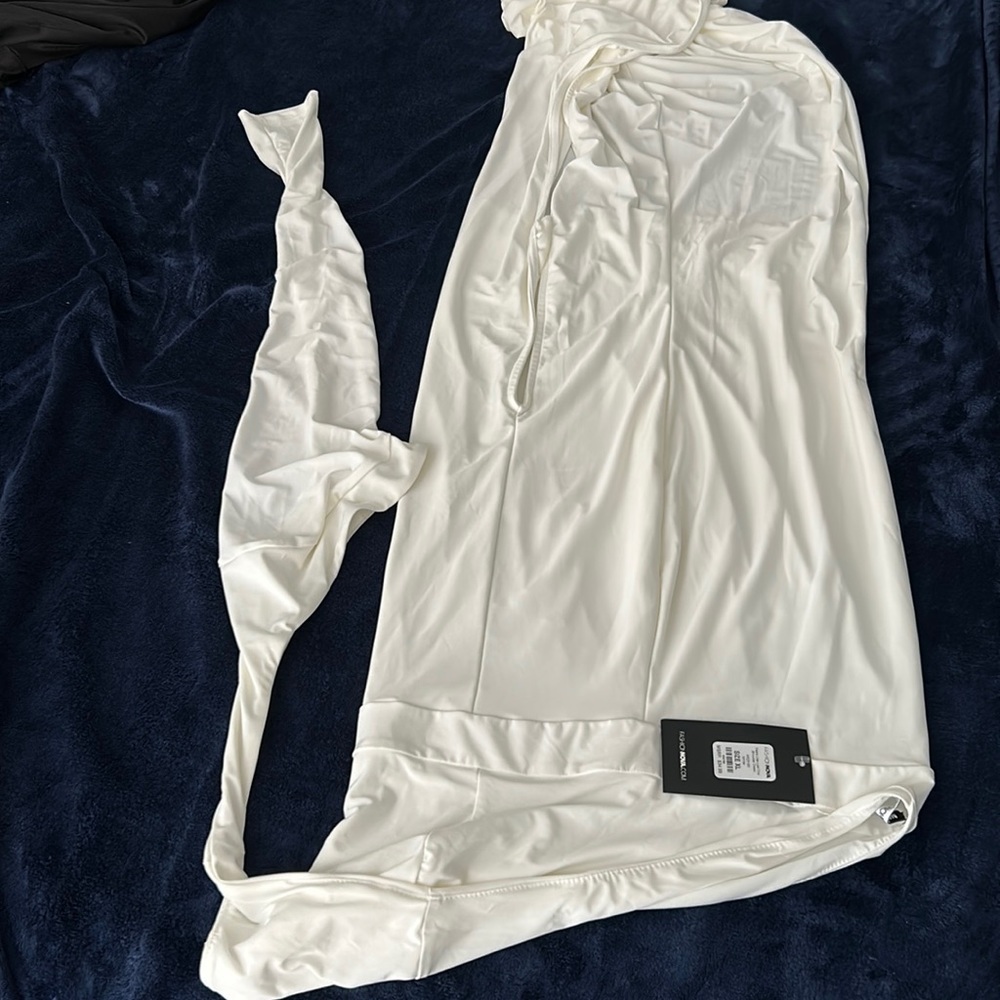 One shoulder - White Maxi Dress  - Fashion Nova - New - US Size XL